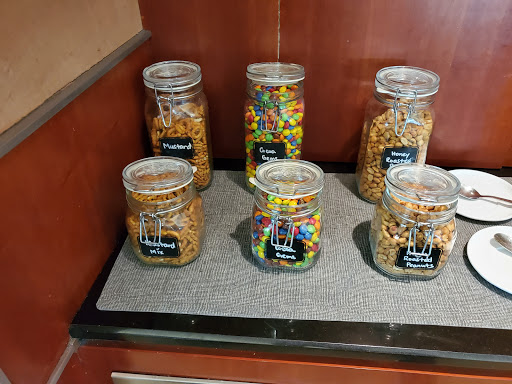 Lounge «The Club at SEA - Concourse A», reviews and photos, 11 Air Cargo Rd, SeaTac, WA 98158, USA