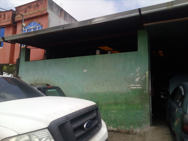 Opiniones de Mecánica Alex en Santo Domingo de los Colorados - Taller de reparación de automóviles