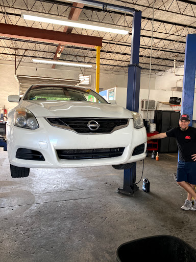 Auto Repair Shop «Aventura Auto Specialist», reviews and photos, 19130 W Dixie Hwy, Aventura, FL 33180, USA