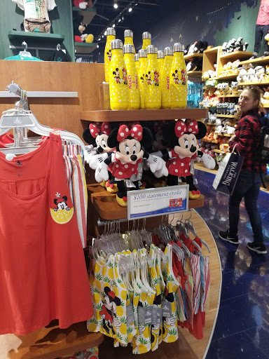 Toy Store «Disney Store», reviews and photos, 1 Sun Valley Mall, Concord, CA 94520, USA