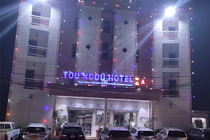 Tou'Ngou Hotel image