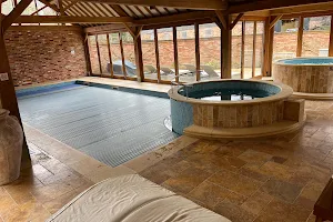 Poppinghole Farm Spa and Cottages image