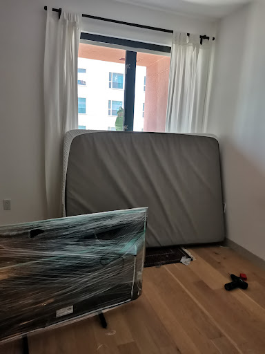 Moving and Storage Service «Pure Moving Company», reviews and photos, 1601 N Gower St #205, Los Angeles, CA 90028, USA