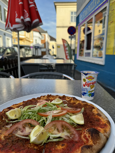 Star Pizza & Co. en Mauthausen