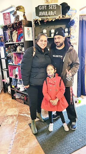 Gift Shop «Absolutely Anything Essential Gift Shop», reviews and photos, 3521 S King Dr, Chicago, IL 60653, USA