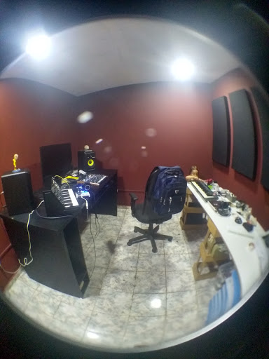 Logo da empresa - Orange Boy Studio