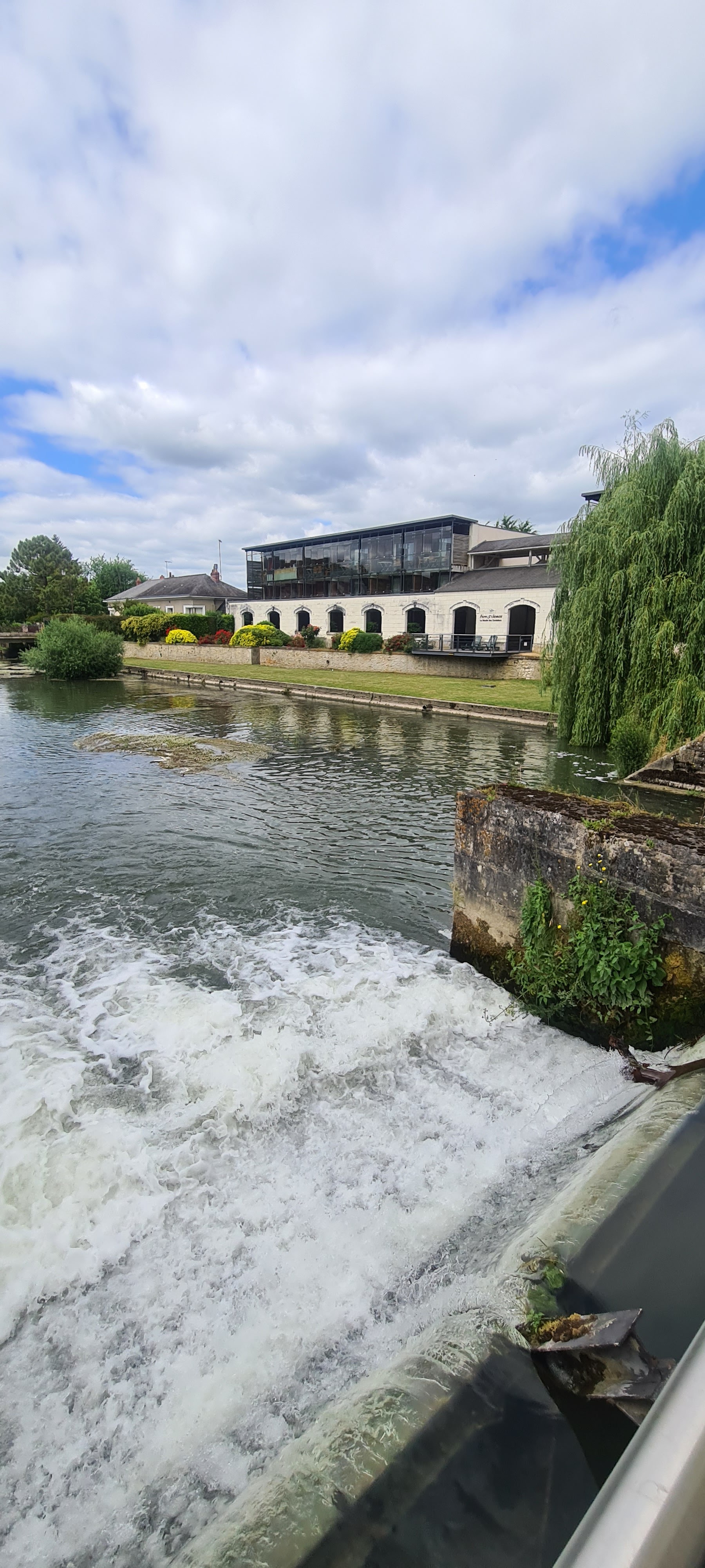 Photo n° 2 de l'avis de P..o fait le 12/06/2022 à 07:07