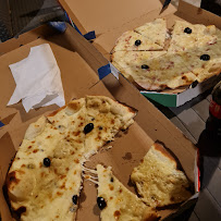 Plats et boissons du Pizzeria Rosa Pizza à Marseille - n°8