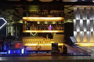 F Bar And Lounge image