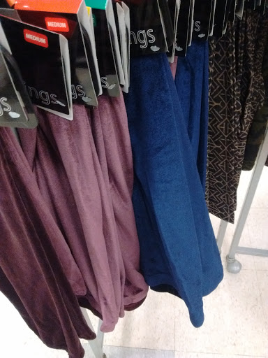 Home Goods Store «Shopko La Crosse North», reviews and photos, 2400 Rose St, La Crosse, WI 54603, USA