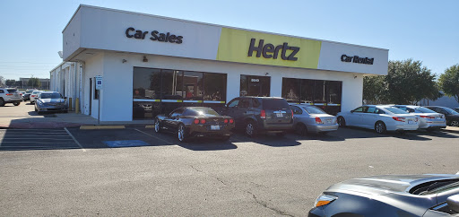 Used Car Dealer «Hertz Car Sales Mesquite», reviews and photos, 8640 E R.L. Thornton Fwy, Dallas, TX 75228, USA