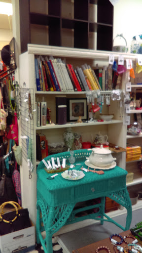 Thrift Store «County Line Thrift Store», reviews and photos, 4130 Charles Hardy Pkwy, Dallas, GA 30157, USA