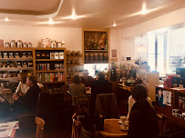Atmosphère du Café Chez Machin à Le Château-d'Oléron - n°5