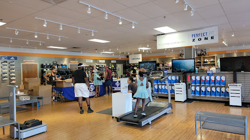 Running Store «Road Runner Sports», reviews and photos, 3756 Roswell Rd NE, Atlanta, GA 30342, USA