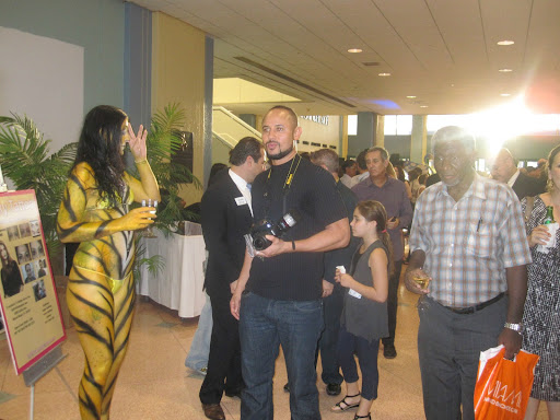 Tattoo Shop «Lucky Tattoo», reviews and photos, 1639 Washington Ave, Miami Beach, FL 33139, USA