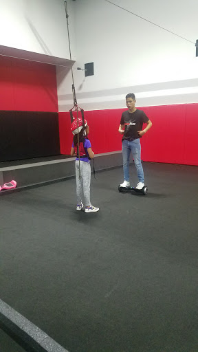 Gym «Lifezone 360 Sports Complex», reviews and photos, 999 W Main St, West Dundee, IL 60118, USA