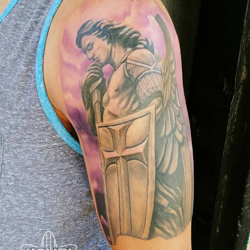 Tattoo Shop «Atom Bomb Studio», reviews and photos, 228 N Campo St, Las Cruces, NM 88001, USA