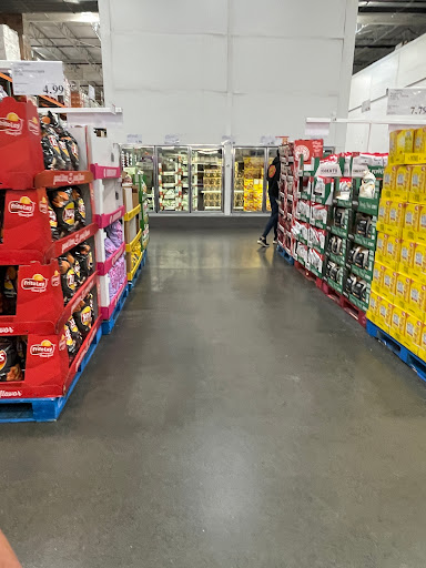 Warehouse store «Costco Wholesale», reviews and photos, 4401 4th Ave S, Seattle, WA 98134, USA