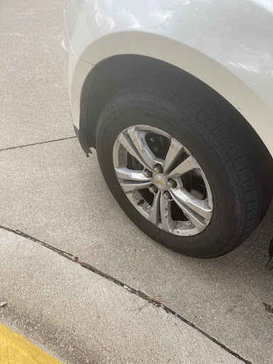 Car Wash «Royal Touch Car Wash & Detailing», reviews and photos, 2711 Mannheim Rd, Des Plaines, IL 60018, USA