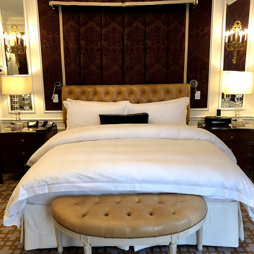 Hotel «The St. Regis New York», reviews and photos