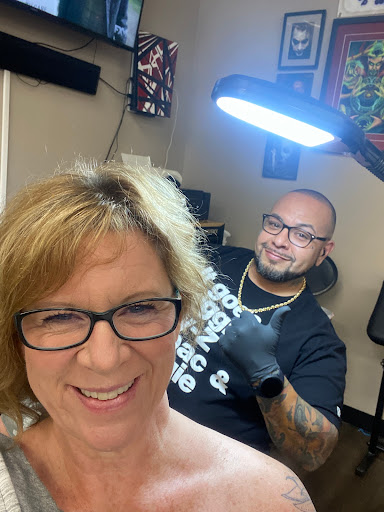 Tattoo Shop «Whiskey River Tattoo», reviews and photos, 2135 General Booth Blvd #142, Virginia Beach, VA 23454, USA