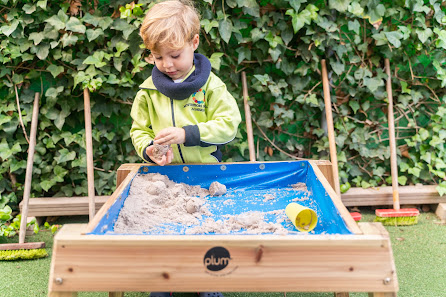 Montessori School Almería British Education Av. Nueva Almería, 27, 04007 Almería, España