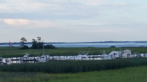 Yacht Club «Belle Isle Yacht Club», reviews and photos, 1142 County Rd S-22-295, Georgetown, SC 29440, USA