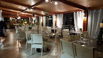 Atmosphère du Restaurant La Paillote à Saint-Martin-d'Ardèche - n°6