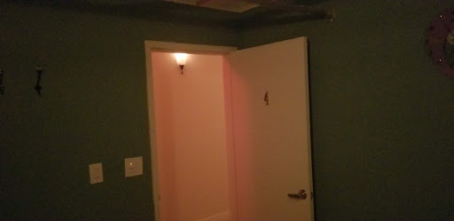 Massage Therapist «Golden Foot Massage & Spa», reviews and photos, 2500 Douglas Rd, Coral Gables, FL 33134, USA