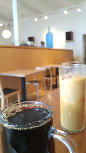 Coffee Shop «Blue Bottle Coffee», reviews and photos, 1712 Sunset Blvd, Los Angeles, CA 90026, USA