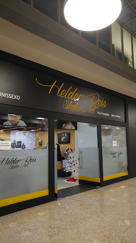 Opinii despre Helder Reis Studio Art - Aveiro în Aveiro - Cabeleireiro