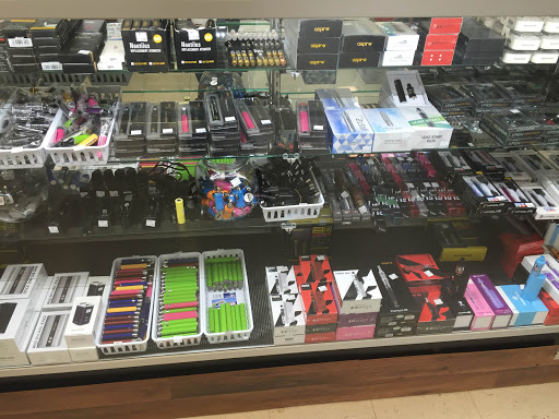 Tobacco Shop «3D Smoke Shop», reviews and photos, 2717 E Belt Line Rd #108b, Carrollton, TX 75006, USA
