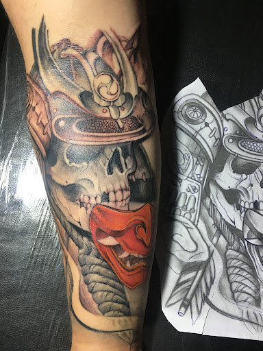 Logo da empresa - Shoganai Tattoo