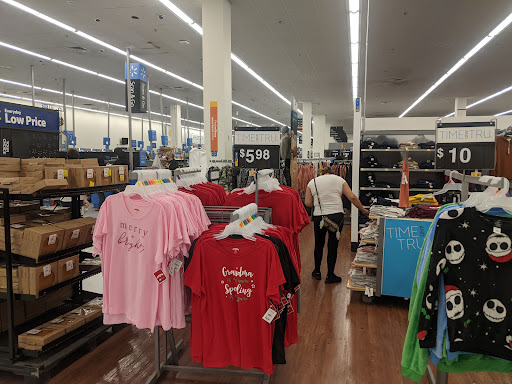 Discount Store «Walmart», reviews and photos, 6433 Fallbrook Ave, West Hills, CA 91307, USA