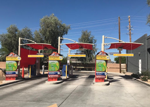 Francis & Sons Car Wash en Chandler