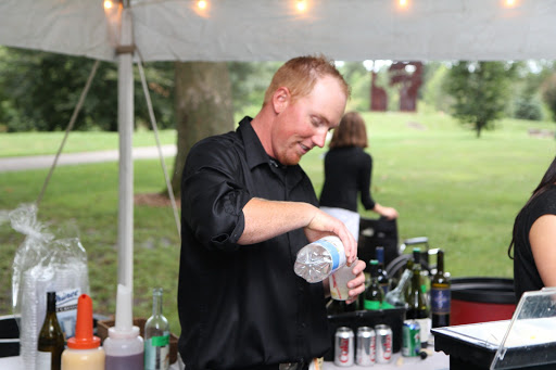 Caterer «Premier Pour Bartending», reviews and photos, 210 W Wayne St #6, Maumee, OH 43537, USA