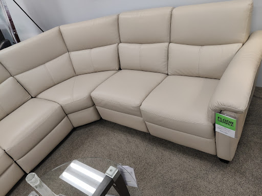 Furniture Store «Raymour & Flanigan Furniture and Mattress Store», reviews and photos, 1360 S Washington St, North Attleborough, MA 02760, USA