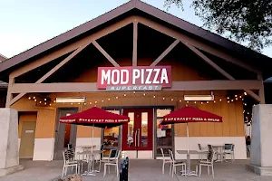 MOD Pizza image