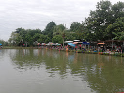 บ่อตกปลาปิ่นมณี