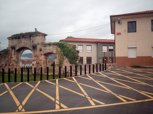Consultorio Médico de Molledo de Portolin en Molledo, Cantabria