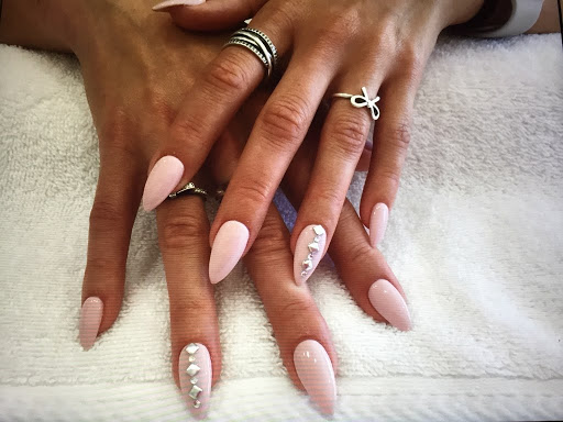 Nail Salon «Bamboo Nail Spa», reviews and photos, 810 Middlefield Rd, Redwood City, CA 94063, USA