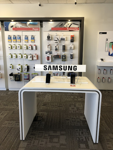 Cell Phone Store «Verizon Authorized Retailer - A Wireless», reviews and photos, 7704 Ritchie Hwy, Glen Burnie, MD 21061, USA