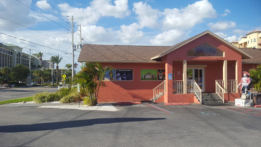 Liquor Store «Norman’s Liquors and Fine Wines», reviews and photos, 5235 Gulf Blvd, St Pete Beach, FL 33706, USA