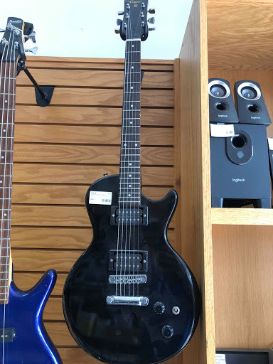 Pawn Shop «International Pawn & Jewelry», reviews and photos, 1725 N Alafaya Trail, Orlando, FL 32826, USA