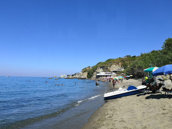 Spiaggia Cava Dell'Isola