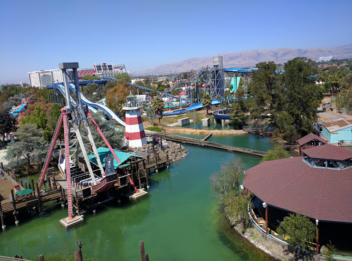 Amusement park ride Santa Clara