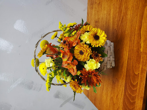 Florist «Up-Towne Flowers & Gift Shoppe», reviews and photos, 2145 W Dublin Granville Rd, Worthington, OH 43085, USA