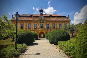 Libeňský zámek obřadní síň image
