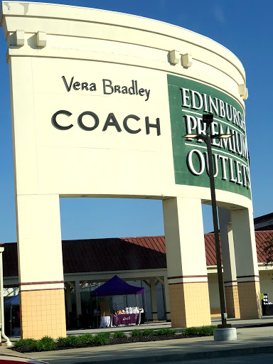 Shopping Mall «Edinburgh Premium Outlets», reviews and photos, 11622 NE Executive Dr, Edinburgh, IN 46124, USA
