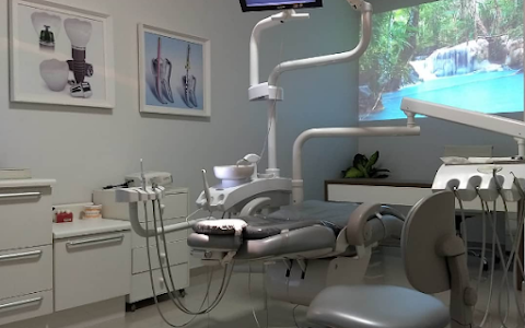 CORBARI Centro de Odontologia Especializada image